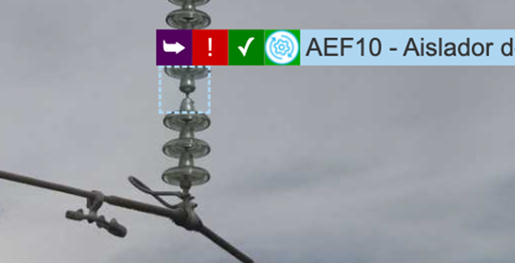 AI detection of missing glass insulator - medium severity level 3